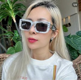 Picture of OFF White Sunglasses _SKUfw52367042fw